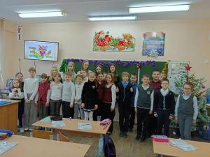 Занятие волонтеров школьной службы медиации с учащимися 4 "А" класса "Учусь разрешать конфликты"
