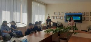 Диалоговая площадка "Сохрани здоровье летом" с участием помощника врача эпидемиолога МЗЦГиЭ Козловской Л.Н.