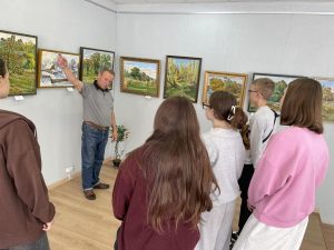 Посещение выставки Виктора Крицкого "Мозырь, люблю тебя"