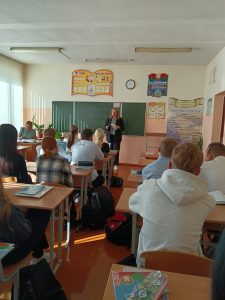 "Вместе мы сильнее:как пережить трудности и найти выход" - рассказала психолог ТЦСОН Ключникова Ю. Н.