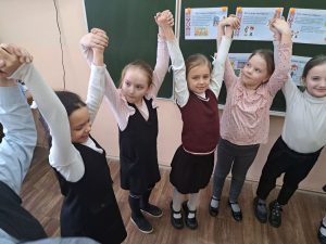 Классный час "Кто такие октябрята" в рамках программы "Я. Моя семья. Моя Родина"