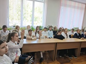 Клуб юных знатоков «100 советов на здоровье» (на базе детской библиотеки им.В.З.Хоружей)